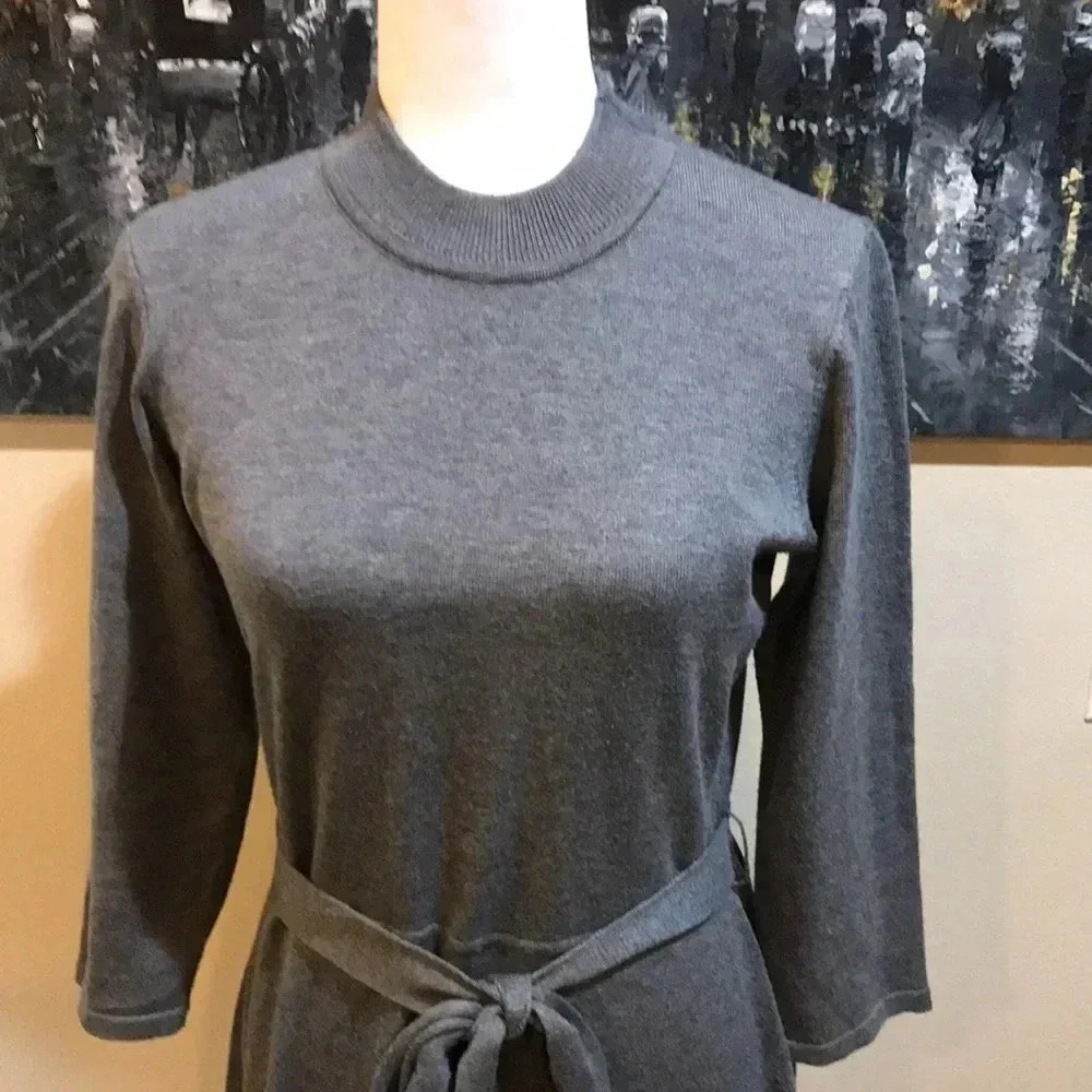 Studio One Gray And Black Color Block Midi Sweate… - image 2